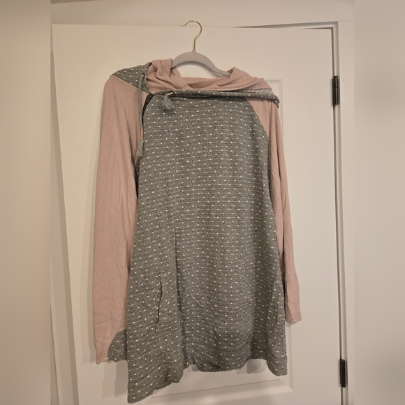 Maurices Pink and Gray Polka Dot Hoodie - Picture 1 of 1